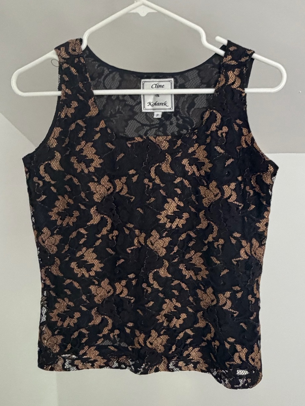 Vintage Cline & Kolarek tank top with black floral lace design with gold accents